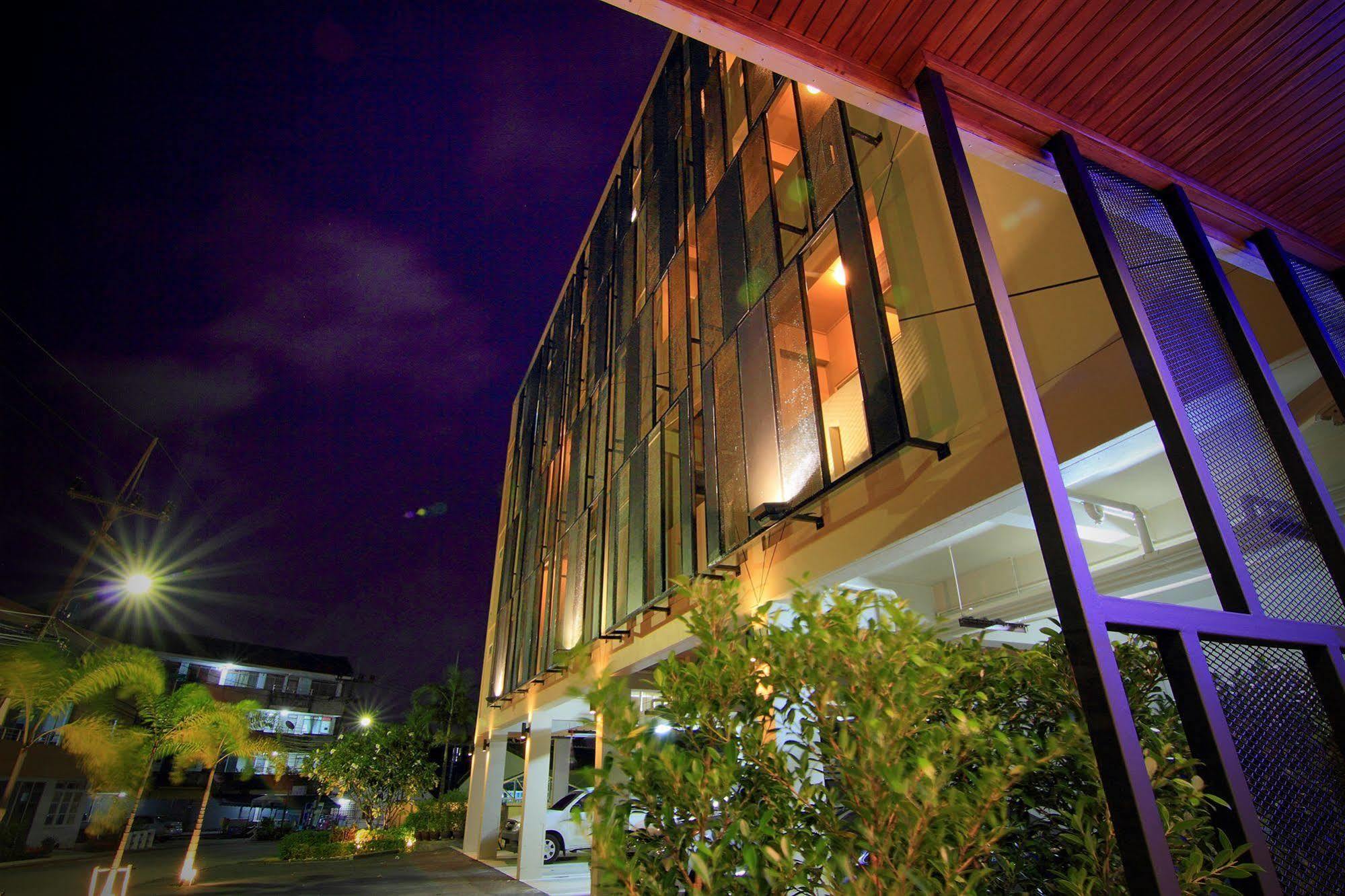 Cool Residence Hotel Phuket Exterior photo